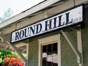 Round Hill Sign